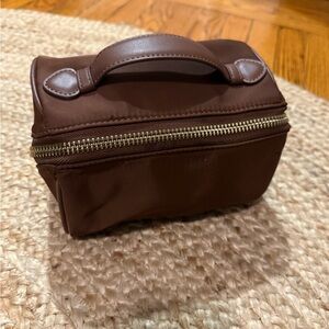 Sold out!!!!!! NWOT!!! Stoney Clover Lane Espresso Nylon Lay Flat Pouch!!